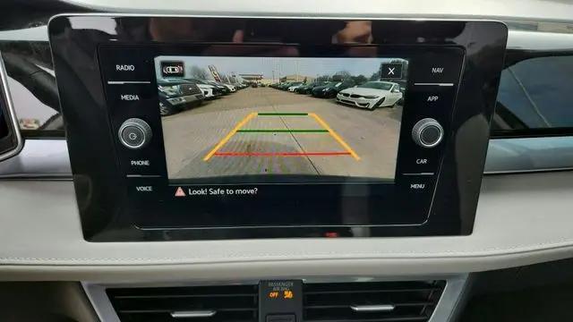 2025 Volkswagen Taos 1.5T SEL