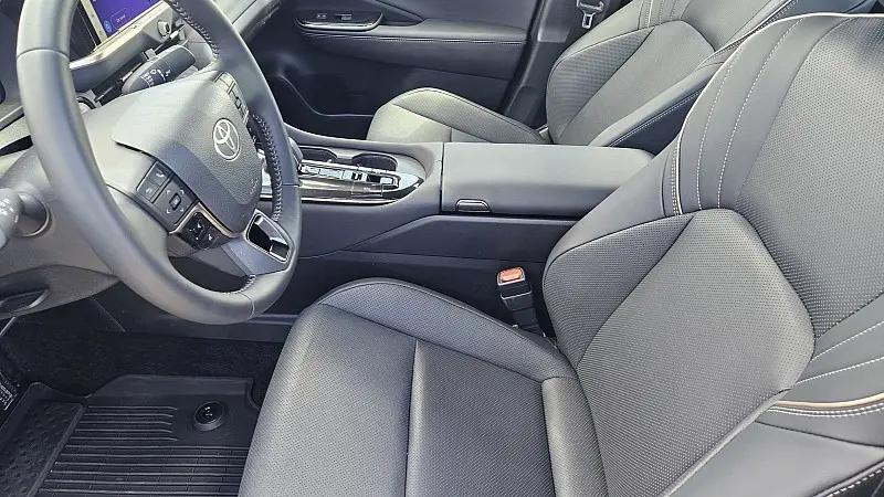 2025 Toyota Crown XLE