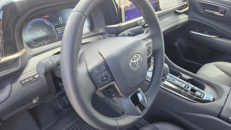 2025 Toyota Crown XLE