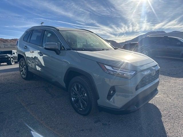 2022 Toyota RAV4 Hybrid XLE Premium