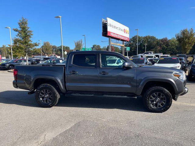 2022 Toyota Tacoma SR5 V6