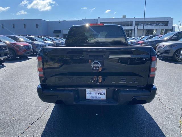 2023 Nissan Frontier Crew Cab SV 4x2