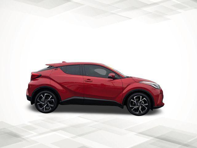 2022 Toyota C-HR XLE