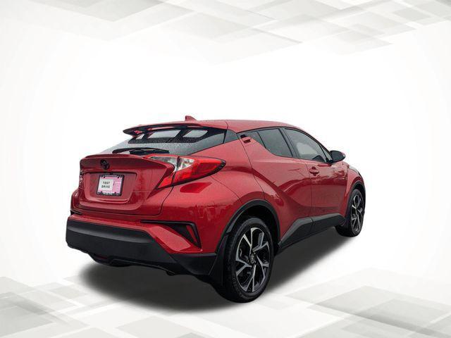 2022 Toyota C-HR XLE