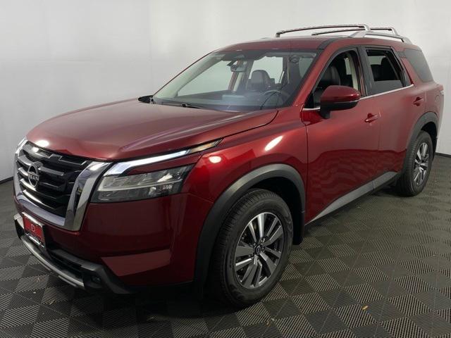 2023 Nissan Pathfinder SL 4WD