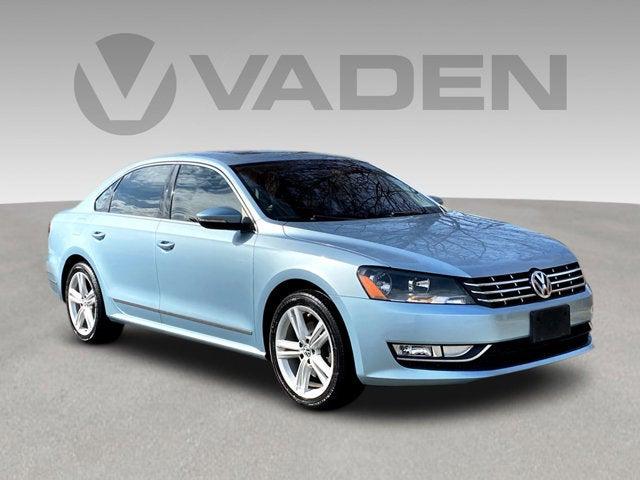 2012 Volkswagen Passat 3.6L V6 SEL Premium