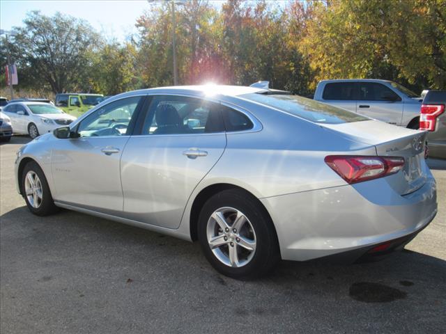 2022 Chevrolet Malibu FWD LT