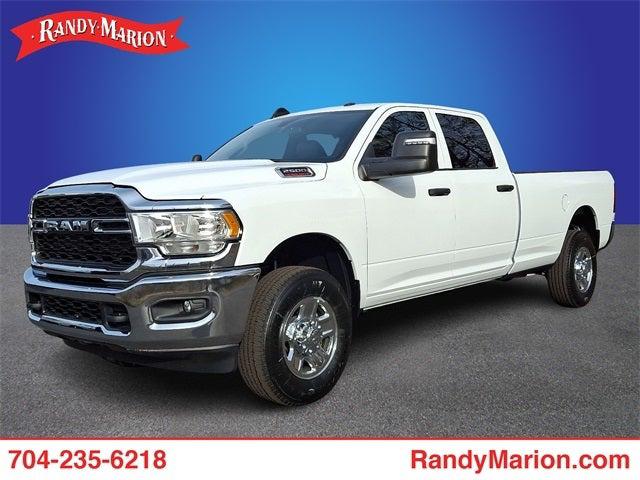 2023 RAM 2500 Tradesman Crew Cab 4x4 8 Box