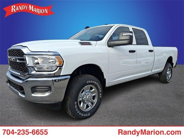 2023 RAM 2500 Tradesman Crew Cab 4x4 8 Box