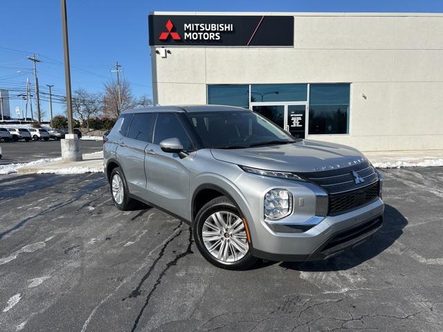 2024 Mitsubishi Outlander ES 2.5 S-AWC for sale in Petersburg, PA