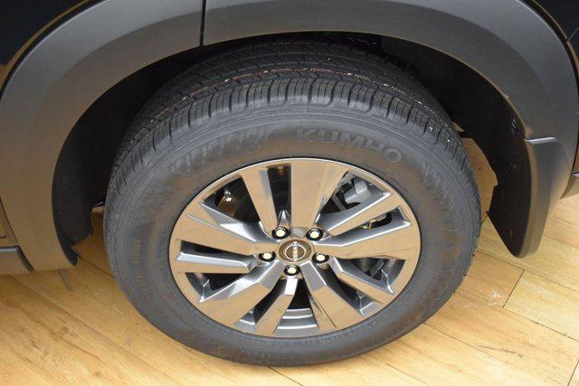 2025 Nissan Pathfinder S 4WD