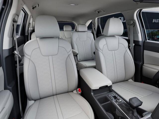 2025 Kia Sorento X-Line EX