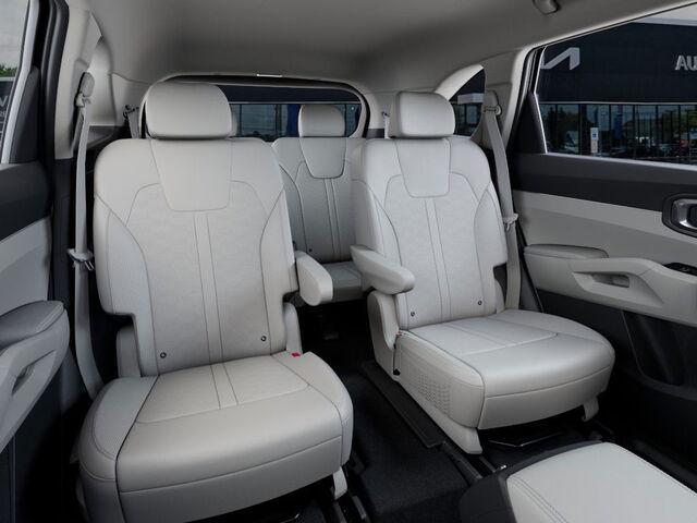 2025 Kia Sorento X-Line EX