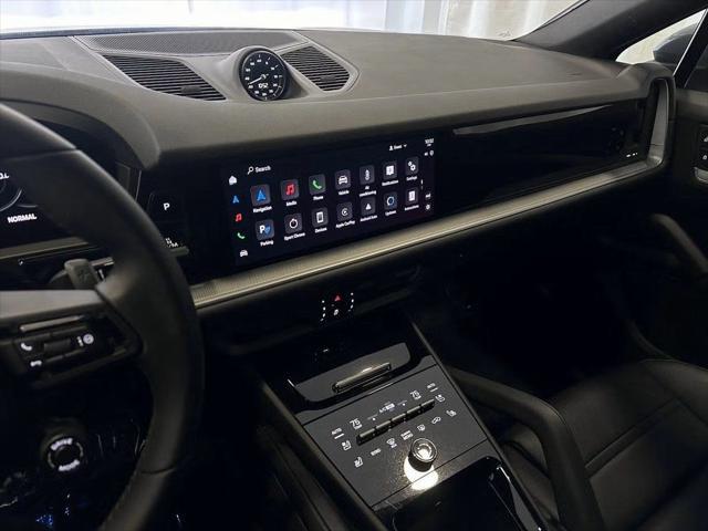 2024 Porsche Cayenne Base
