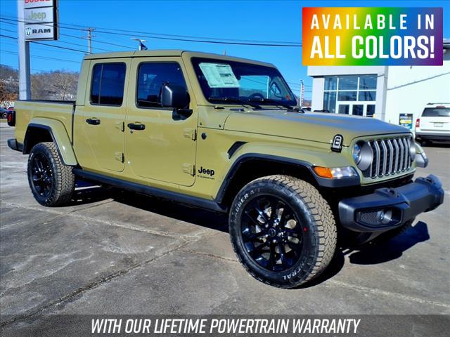 2025 Jeep Gladiator GLADIATOR NIGHTHAWK 4X4