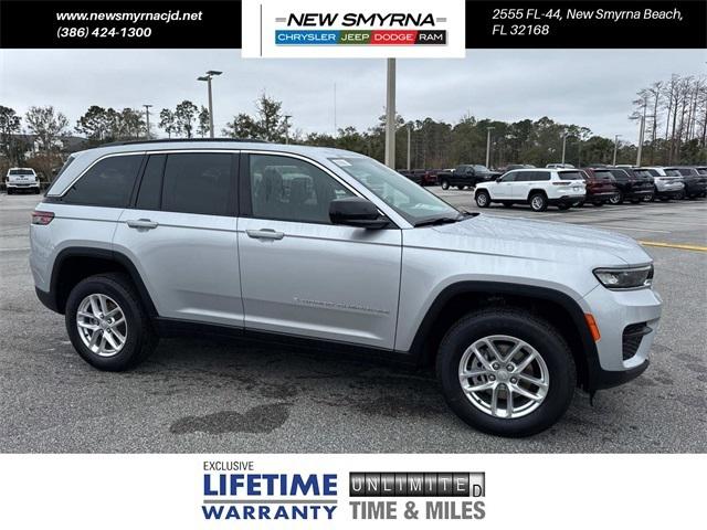 2025 Jeep Grand Cherokee GRAND CHEROKEE LAREDO X 4X2