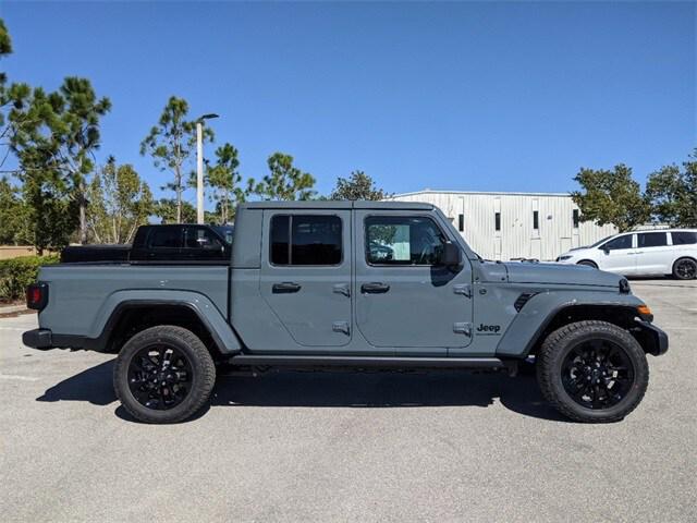 2025 Jeep Gladiator GLADIATOR NIGHTHAWK 4X4