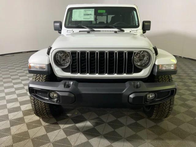 2025 Jeep Gladiator GLADIATOR NIGHTHAWK 4X4 2025 Jeep Gladiator GLADIATOR NIGHTHAWK 4X4