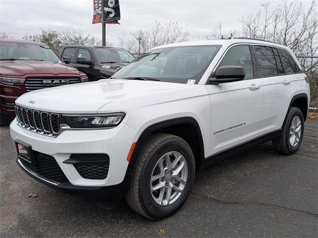 2025 Jeep Grand Cherokee GRAND CHEROKEE LAREDO X 4X2