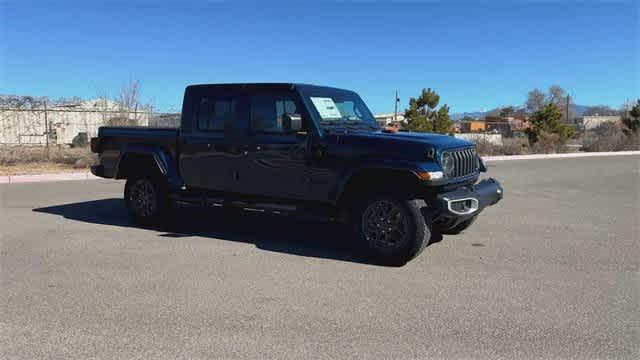 2025 Jeep Gladiator GLADIATOR SPORT S 4X4 2025 Jeep Gladiator GLADIATOR SPORT S 4X4