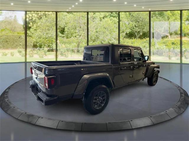 2025 Jeep Gladiator GLADIATOR SPORT S 4X4