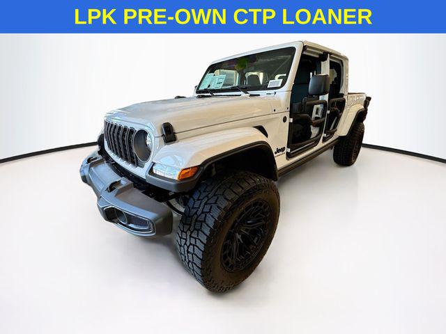 2025 Jeep Gladiator GLADIATOR NIGHTHAWK 4X4