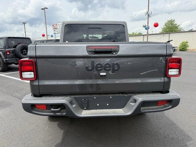2025 Jeep Gladiator GLADIATOR NIGHTHAWK 4X4