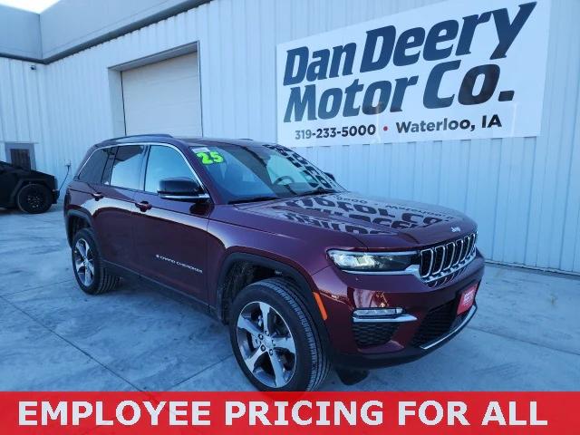 2025 Jeep Grand Cherokee GRAND CHEROKEE LIMITED 4X4