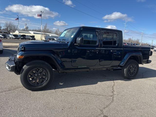 2025 Jeep Gladiator GLADIATOR SPORT S 4X4
