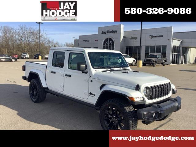 2025 Jeep Gladiator GLADIATOR NIGHTHAWK 4X4