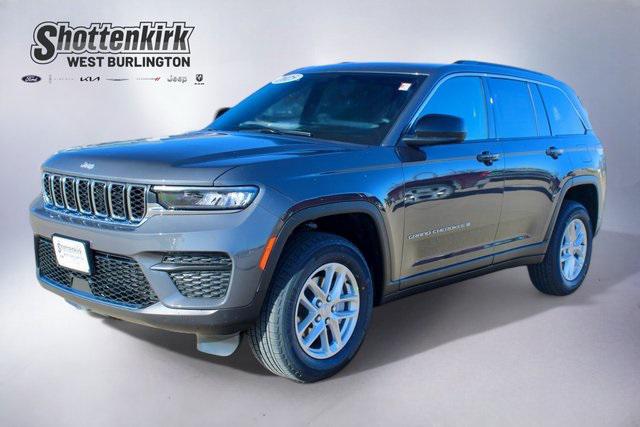 2025 Jeep Grand Cherokee GRAND CHEROKEE LAREDO X 4X4