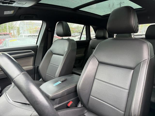 2022 Volkswagen Atlas Cross Sport 3.6L V6 SEL R-Line