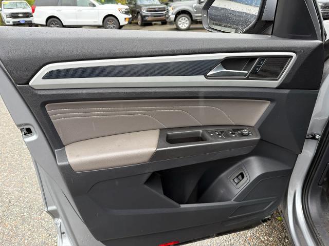 2022 Volkswagen Atlas Cross Sport 3.6L V6 SEL R-Line