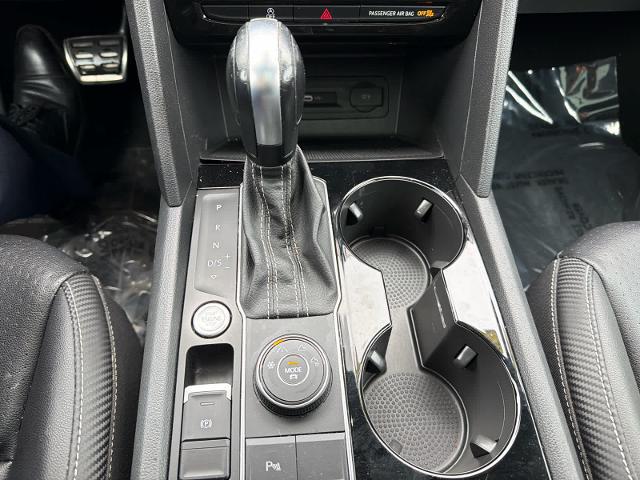 2022 Volkswagen Atlas Cross Sport 3.6L V6 SEL R-Line