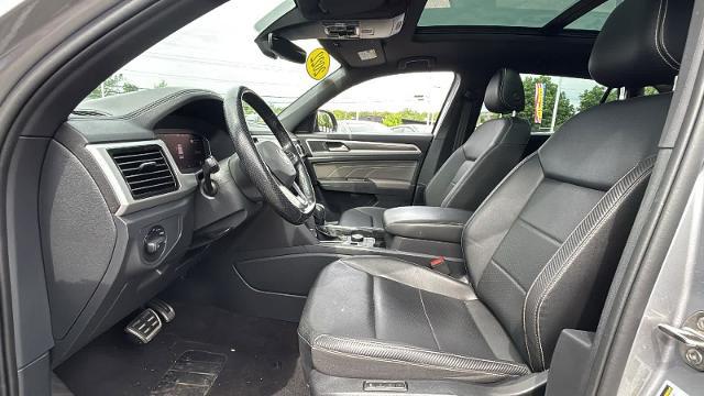 2022 Volkswagen Atlas Cross Sport 3.6L V6 SEL R-Line
