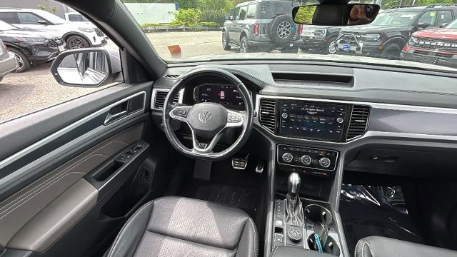 2022 Volkswagen Atlas Cross Sport 3.6L V6 SEL R-Line