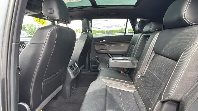 2022 Volkswagen Atlas Cross Sport 3.6L V6 SEL R-Line