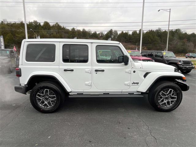 2025 Jeep Wrangler WRANGLER 4-DOOR SAHARA