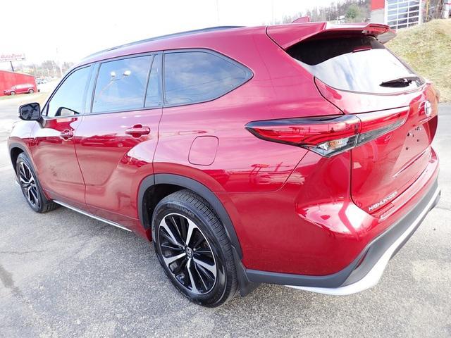 2022 Toyota Highlander XSE