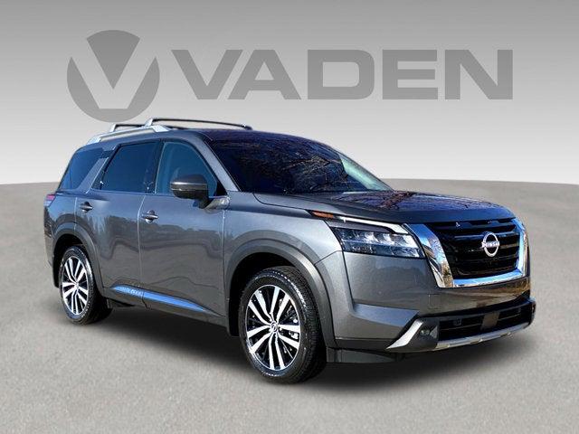 2023 Nissan Pathfinder Platinum 4WD