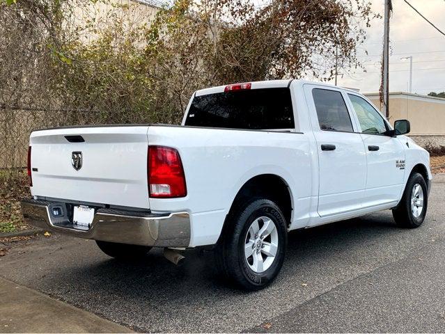 2022 RAM 1500 Classic SLT Crew Cab 4x2 57 Box