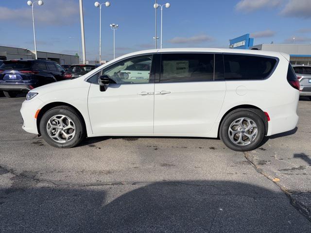 2024 Chrysler Pacifica PACIFICA LIMITED AWD