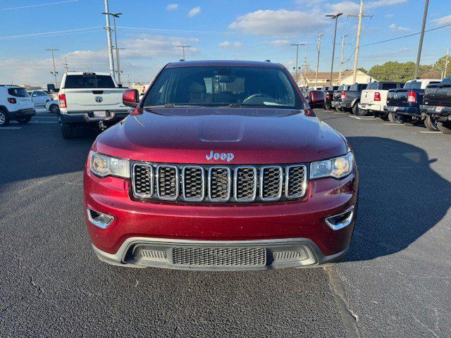 2017 Jeep Grand Cherokee Laredo 4x2