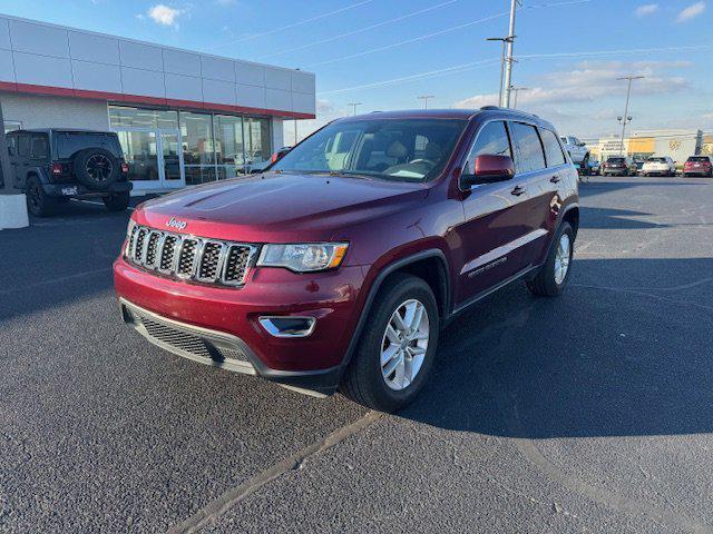 2017 Jeep Grand Cherokee Laredo 4x2