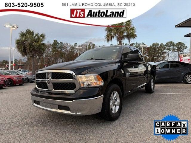 2022 RAM 1500 Classic SLT Crew Cab 4x2 57 Box