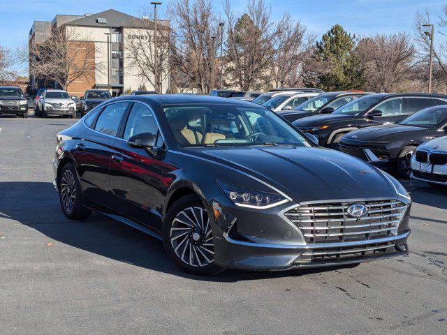 2022 Hyundai Sonata Hybrid