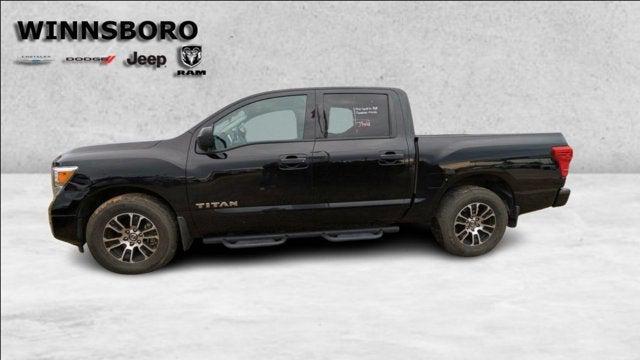 2022 Nissan TITAN Crew Cab SV 4x2