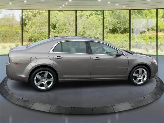 2011 Chevrolet Malibu 2LT