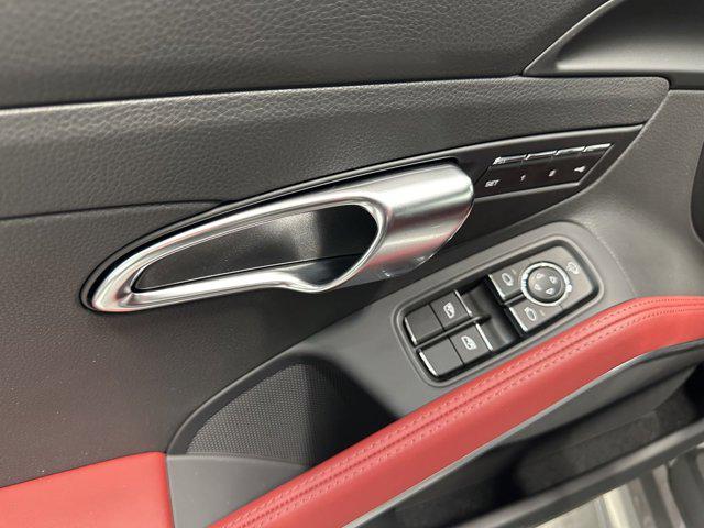 2025 Porsche 718 Cayman S