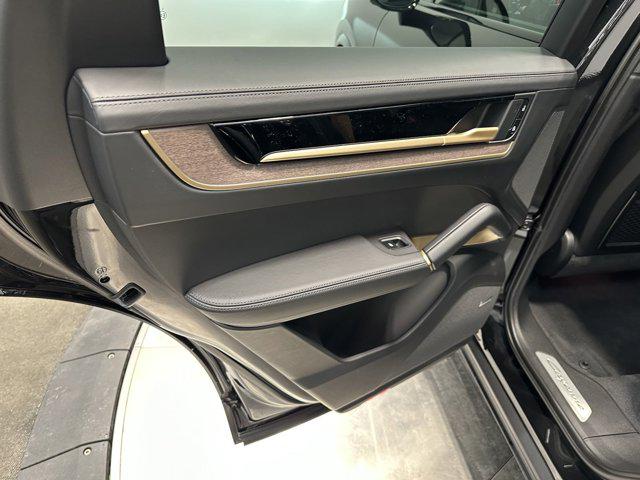 2025 Porsche Cayenne Cayenne